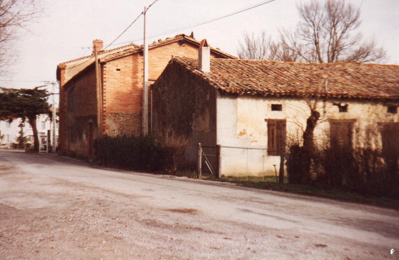 Chez 
